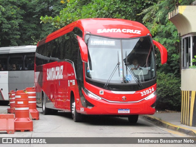 Viação Santa Cruz 35924 na cidade de São Paulo, São Paulo, Brasil, por Mattheus Bassamar Neto. ID da foto: 11746049.