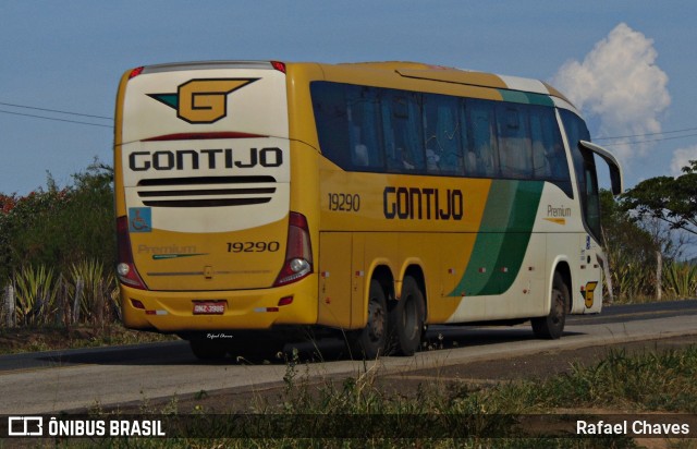 Empresa Gontijo de Transportes 19290 na cidade de Itapetinga, Bahia, Brasil, por Rafael Chaves. ID da foto: 11747283.