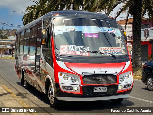 Buses Nuevo Amanecer 28 na cidade de San Antonio, San Antonio, Valparaíso, Chile, por Facundo Castillo Acuña. Número da foto: #11770834.