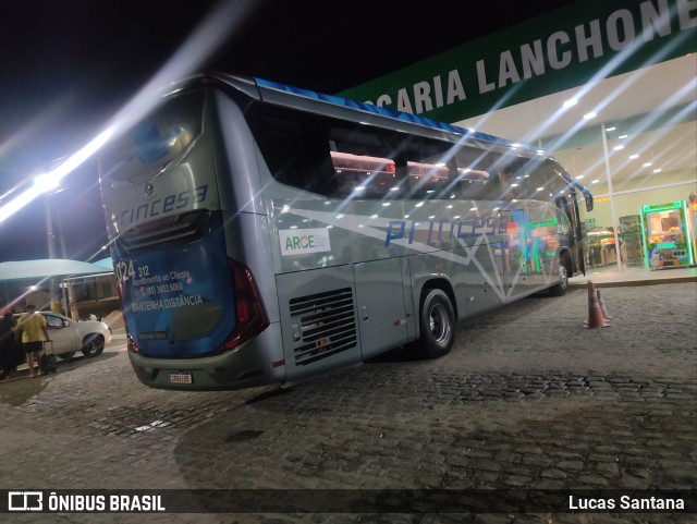Viação Princesa dos Inhamuns 312 na cidade de Madalena, Ceará, Brasil, por Lucas Santana . Número da foto: #11771835.