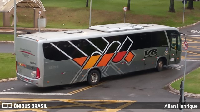 VB Transportes e Turismo 13194 na cidade de Paulínia, São Paulo, Brasil, por Allan Henrique. Número da foto: #11772691.