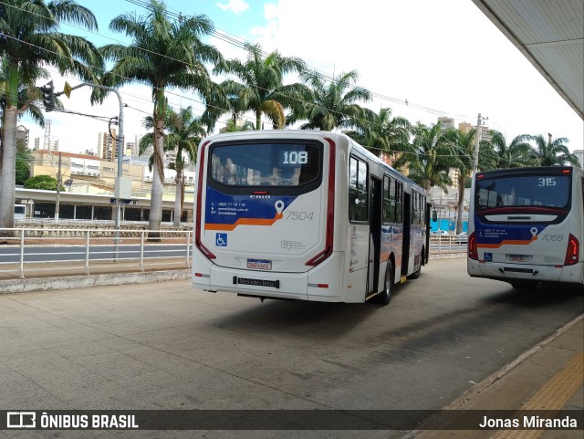 Transcorp 7504 na cidade de Ribeirão Preto, São Paulo, Brasil, por Jonas Miranda. Número da foto: #11771866.