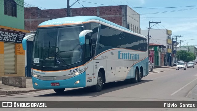 Emtram 4920 na cidade de Barra da Estiva, Bahia, Brasil, por Flávio  Santos. Número da foto: #11773283.