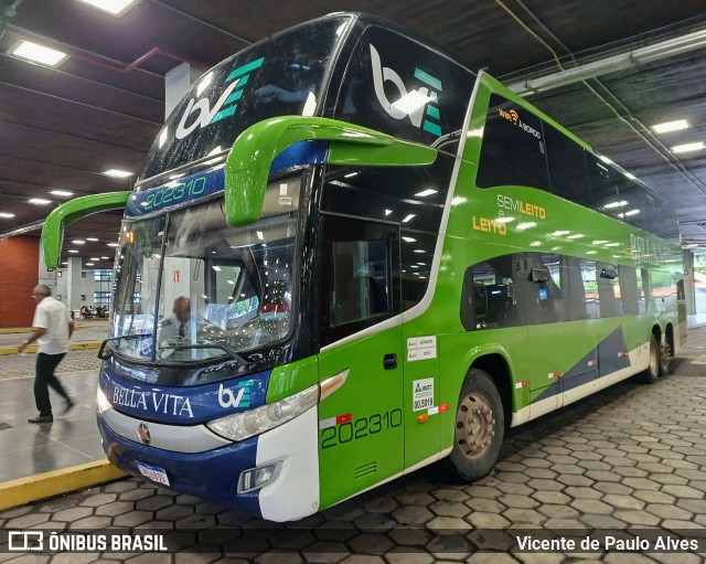 Bella Vita Transportes 202310 na cidade de Belo Horizonte, Minas Gerais, Brasil, por Vicente de Paulo Alves. ID da foto: 11775318.