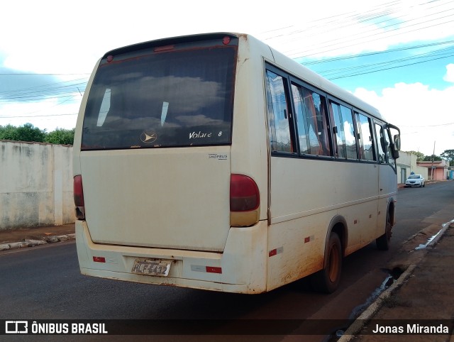 Ônibus Particulares 2023 na cidade de Inaciolândia, Goiás, Brasil, por Jonas Miranda. Número da foto: #11775030.