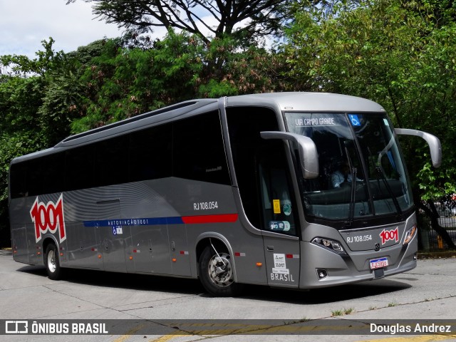 Auto Viação 1001 RJ 108.054 na cidade de São Paulo, São Paulo, Brasil, por Douglas Andrez. ID da foto: 11777717.