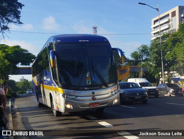 Trans Comin 2069 na cidade de São Paulo, São Paulo, Brasil, por Jackson Sousa Leite. Número da foto: #11780513.