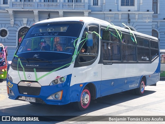 Viña Bus 201 na cidade de Valparaíso, Valparaíso, Valparaíso, Chile, por Benjamín Tomás Lazo Acuña. Número da foto: #11781246.