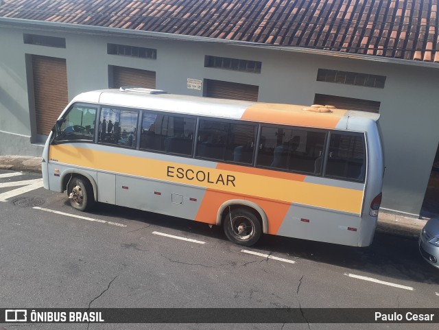 Escolares S/n na cidade de Itabira, Minas Gerais, Brasil, por Paulo Cesar. ID da foto: 11784410.