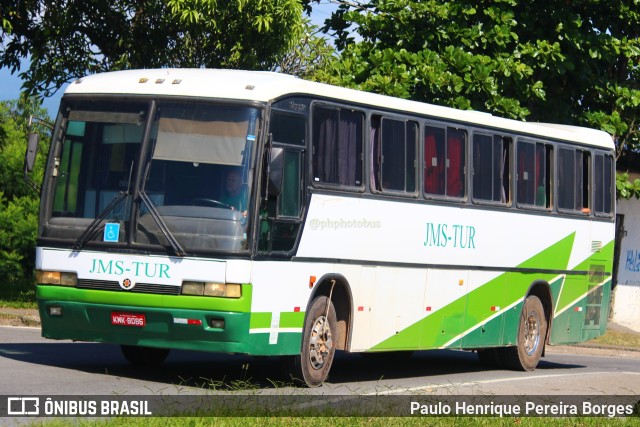 TRANSJMSTUR 8086 na cidade de Resende, Rio de Janeiro, Brasil, por Paulo Henrique Pereira Borges. ID da foto: 11786498.