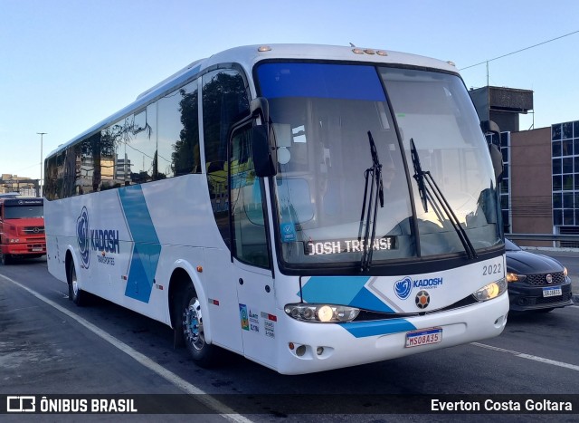 Kadosh Transportes 2022 na cidade de Cariacica, Espírito Santo, Brasil, por Everton Costa Goltara. Número da foto: #11786992.