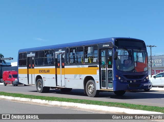 Escolares 4D71 na cidade de Ji-Paraná, Rondônia, Brasil, por Gian Lucas  Santana Zardo. Número da foto: #11790707.