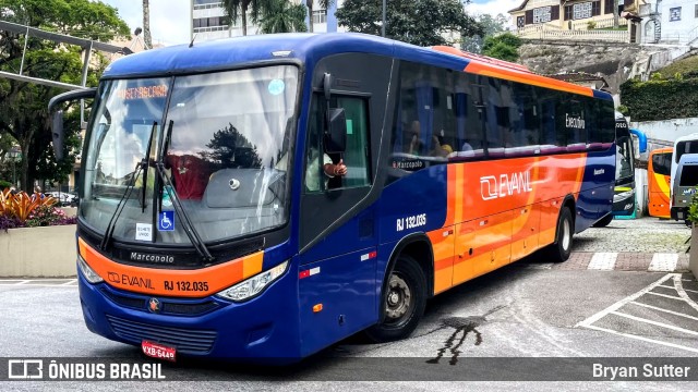 Evanil Transportes e Turismo RJ 132.035 na cidade de Petrópolis, Rio de Janeiro, Brasil, por Bryan Sutter. Número da foto: #11790180.