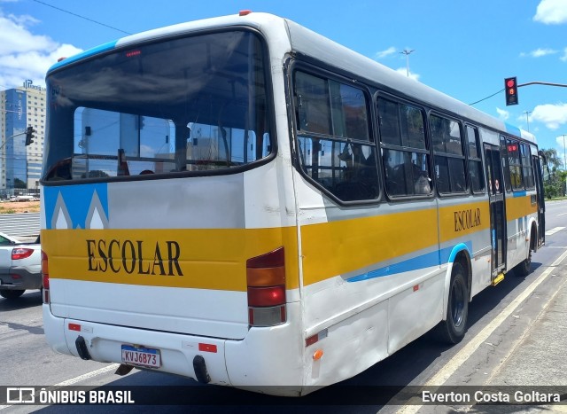 Luza Turismo 2040 na cidade de Cariacica, Espírito Santo, Brasil, por Everton Costa Goltara. Número da foto: #11788997.