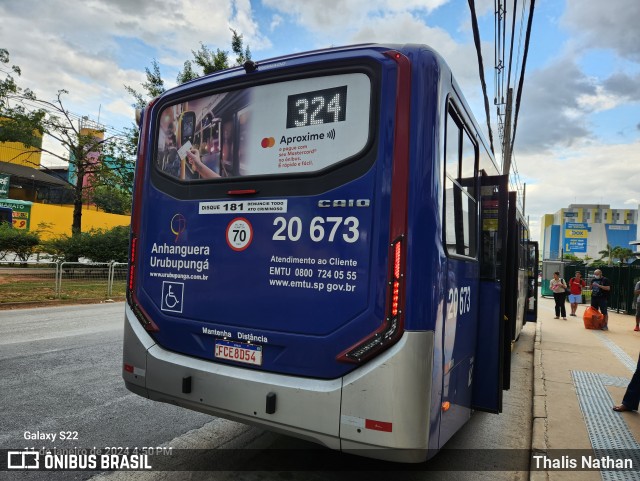 Auto Viação Urubupungá 20.673 na cidade de Barueri, São Paulo, Brasil, por Thalis Nathan. Número da foto: #11790888.