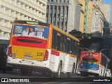 Empresa Metropolitana 328 na cidade de Recife, Pernambuco, Brasil, por Jonathan Silva. Número da foto: #:id.