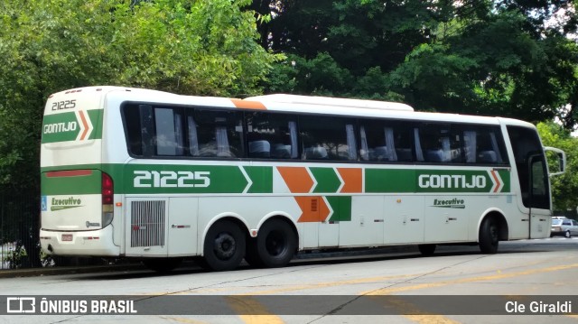 Empresa Gontijo de Transportes 21225 na cidade de São Paulo, São Paulo, Brasil, por Cle Giraldi. Número da foto: #11792220.
