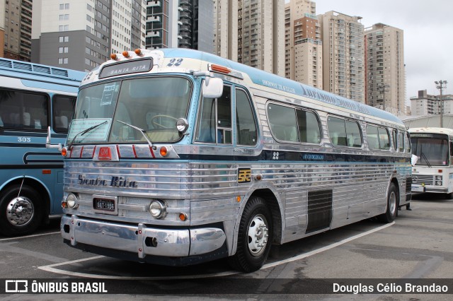 Turismo Santa Rita 22 na cidade de Barueri, São Paulo, Brasil, por Douglas Célio Brandao. ID da foto: 11792819.