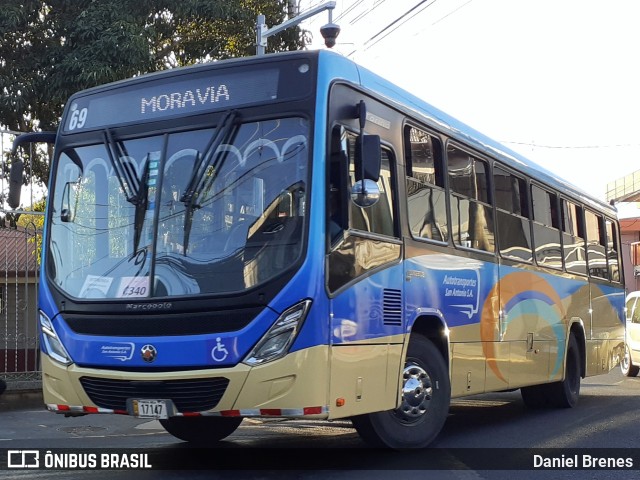 Autotransportes San Antonio 69 na cidade de San Vicente, Moravia, San José, Costa Rica, por Daniel Brenes. Número da foto: #11791919.
