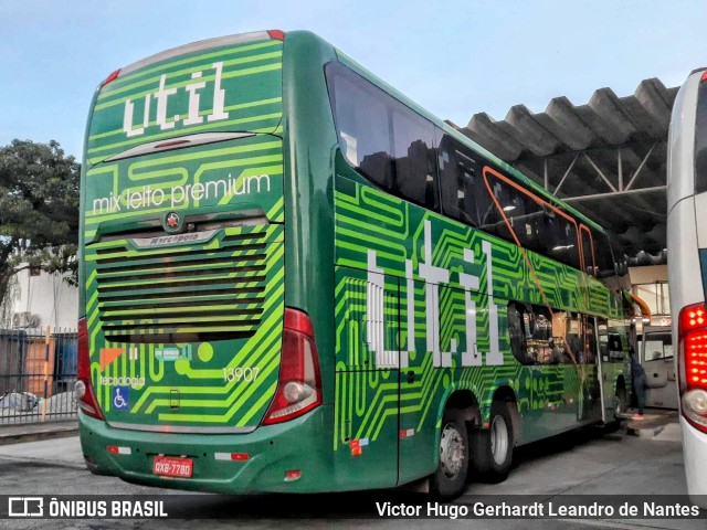 UTIL - União Transporte Interestadual de Luxo 13907 na cidade de Macaé, Rio de Janeiro, Brasil, por Victor Hugo Gerhardt Leandro de Nantes. Número da foto: #11792939.