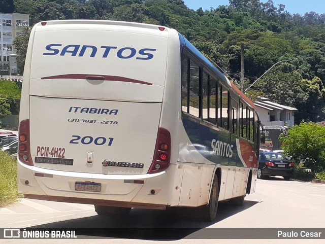 Empresa Santos 2001 na cidade de Itabira, Minas Gerais, Brasil, por Paulo Cesar. ID da foto: 11795793.