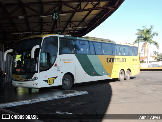 Empresa Gontijo de Transportes 14600 na cidade de Londrina, Paraná, Brasil, por Almir Alves. ID da foto: 11796595.