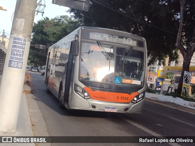 TRANSPPASS - Transporte de Passageiros 8 1594 na cidade de São Paulo, São Paulo, Brasil, por Rafael Lopes de Oliveira. Número da foto: #11797304.