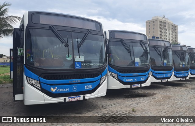 Viação Verdun B71045 na cidade de Rio de Janeiro, Rio de Janeiro, Brasil, por Victor  Oliveira. Número da foto: #11801831.