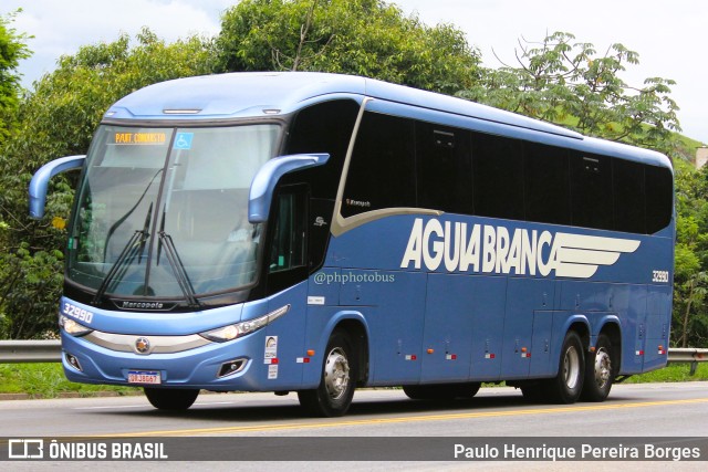 Viação Águia Branca 32990 na cidade de Barra do Piraí, Rio de Janeiro, Brasil, por Paulo Henrique Pereira Borges. ID da foto: 11801032.