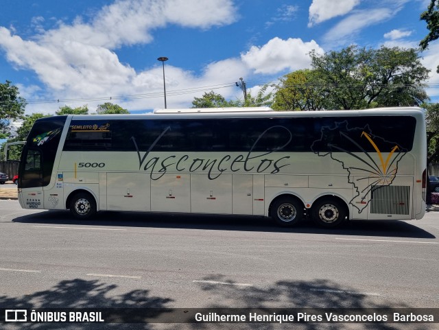 Vasconcelos Turismo 5000 na cidade de Belo Horizonte, Minas Gerais, Brasil, por Guilherme Henrique Pires Vasconcelos  Barbosa. Número da foto: #11804398.