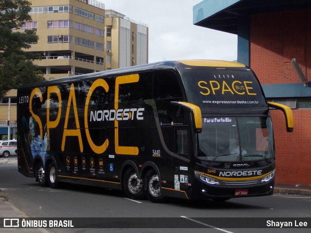 Expresso Nordeste 5440 na cidade de Porto Alegre, Rio Grande do Sul, Brasil, por Shayan Lee. Número da foto: #11804006.