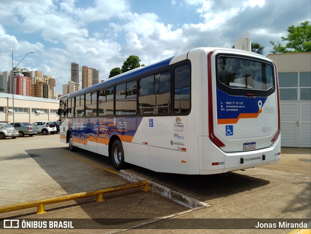 Transcorp 7569 na cidade de Ribeirão Preto, São Paulo, Brasil, por Jonas Miranda. Número da foto: #11804876.