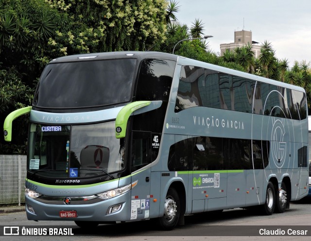 Viação Garcia 8652 na cidade de Curitiba, Paraná, Brasil, por Claudio Cesar. ID da foto: 11802972.