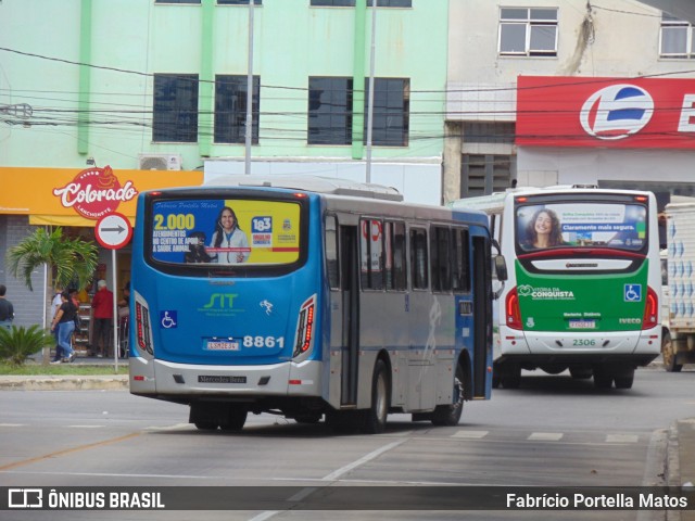 ATT - Atlântico Transportes e Turismo - Vitória da Conquista 8861 na cidade de Vitória da Conquista, Bahia, Brasil, por Fabrício Portella Matos. Número da foto: #11807429.