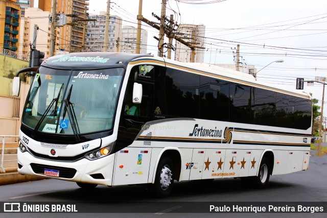 Viação Sertanezina 1450 na cidade de Ribeirão Preto, São Paulo, Brasil, por Paulo Henrique Pereira Borges. Número da foto: #11810943.