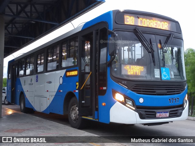VB Transportes e Turismo 1717 na cidade de Campinas, São Paulo, Brasil, por Matheus Gabriel dos Santos. Número da foto: #11814054.