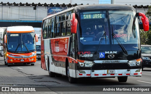 TUASA - Transportes Unidos Alajuelenses 80 na cidade de La Uruca, San José, San José, Costa Rica, por Andrés Martínez Rodríguez. Número da foto: #11812110.