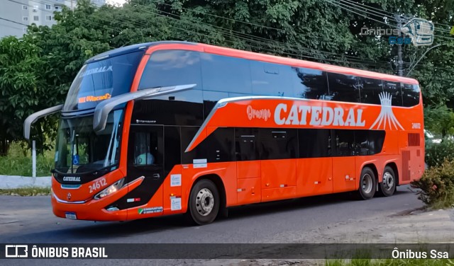 Catedral Turismo 24612 na cidade de Salvador, Bahia, Brasil, por Ônibus Ssa. Número da foto: #11812324.