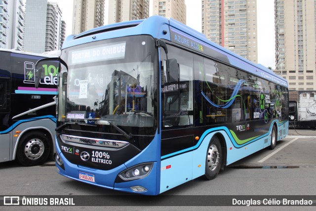 Higer 0J65 na cidade de Barueri, São Paulo, Brasil, por Douglas Célio Brandao. Número da foto: #11814853.