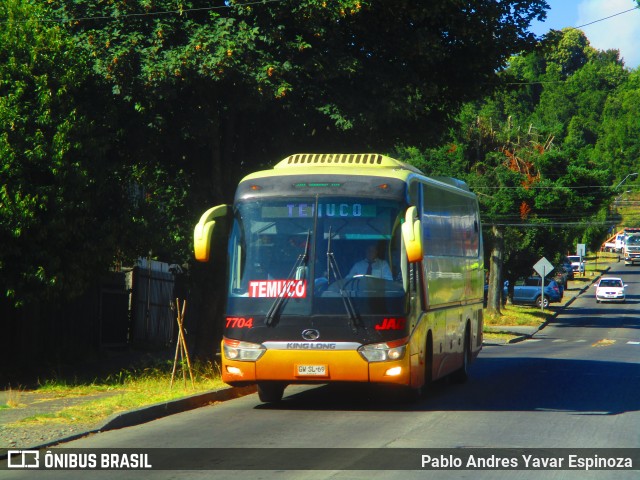 JAC 7704 na cidade de Villarrica, Cautín, Araucanía, Chile, por Pablo Andres Yavar Espinoza. ID da foto: 11816364.