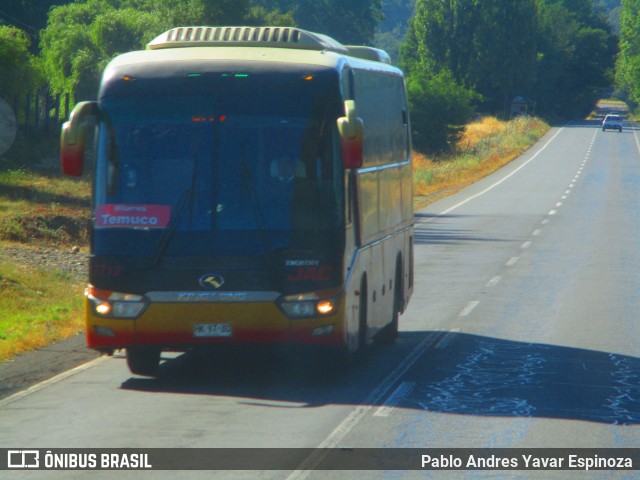 JAC 7712 na cidade de Villarrica, Cautín, Araucanía, Chile, por Pablo Andres Yavar Espinoza. Número da foto: #11816335.