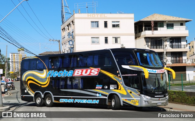 Flecha Bus 9926 na cidade de Balneário Camboriú, Santa Catarina, Brasil, por Francisco Ivano. Número da foto: #11819697.