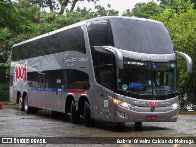 Auto Viação 1001 RJ 108.682 na cidade de São Paulo, São Paulo, Brasil, por Gabriel Oliveira Caldas da Nobrega. Número da foto: #11818420.
