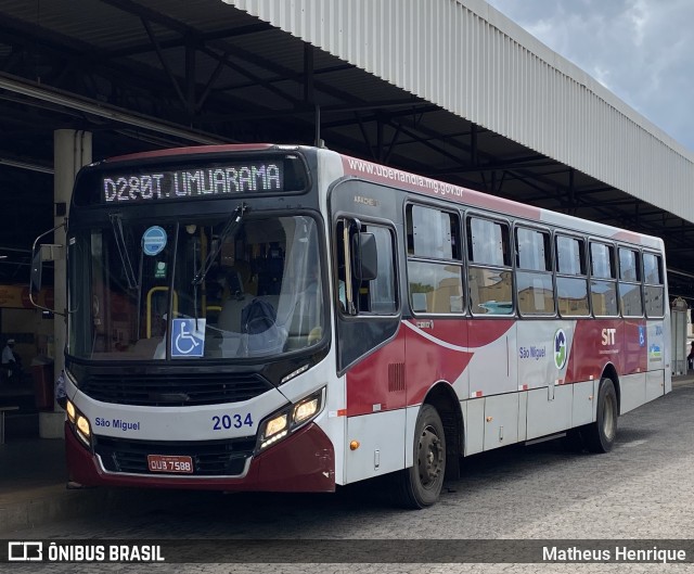 Transporte Urbano São Miguel 2034 na cidade de Uberlândia, Minas Gerais, Brasil, por Matheus Henrique. ID da foto: 11818646.