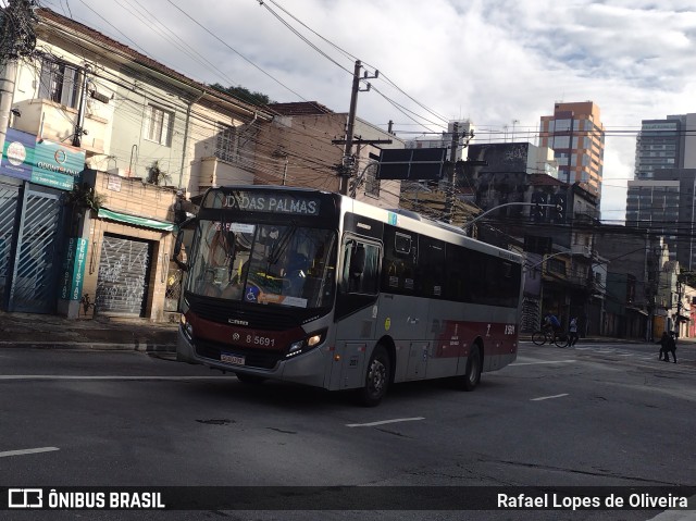 Auto Viação Transcap 8 5691 na cidade de São Paulo, São Paulo, Brasil, por Rafael Lopes de Oliveira. ID da foto: 11816718.