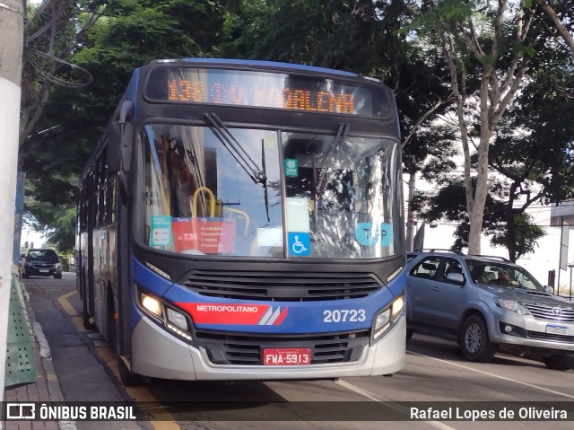 Auto Viação Urubupungá 20.723 na cidade de São Paulo, São Paulo, Brasil, por Rafael Lopes de Oliveira. Número da foto: #11817310.