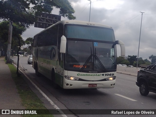 Viação Continental de Transportes 1069 na cidade de São Paulo, São Paulo, Brasil, por Rafael Lopes de Oliveira. Número da foto: #11821226.