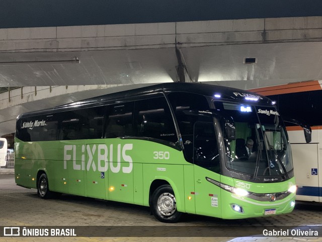 FlixBus Transporte e Tecnologia do Brasil 350 na cidade de Belo Horizonte, Minas Gerais, Brasil, por Gabriel Oliveira. Número da foto: #11823545.