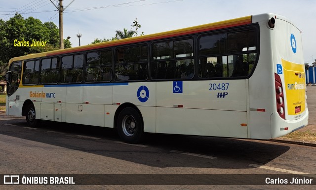 HP Transportes Coletivos 20487 na cidade de Goiânia, Goiás, Brasil, por Carlos Júnior. Número da foto: #11822338.