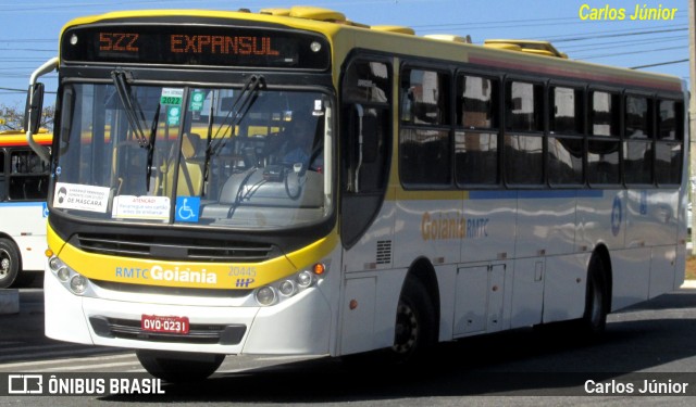 HP Transportes Coletivos 20445 na cidade de Aparecida de Goiânia, Goiás, Brasil, por Carlos Júnior. ID da foto: 11822778.